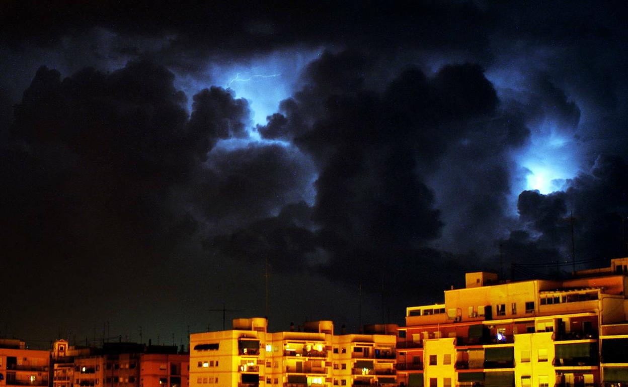 El Tiempo Hoy Y Ma Ana En Valencia Dana Lluvias Muy Intensas Y Alerta